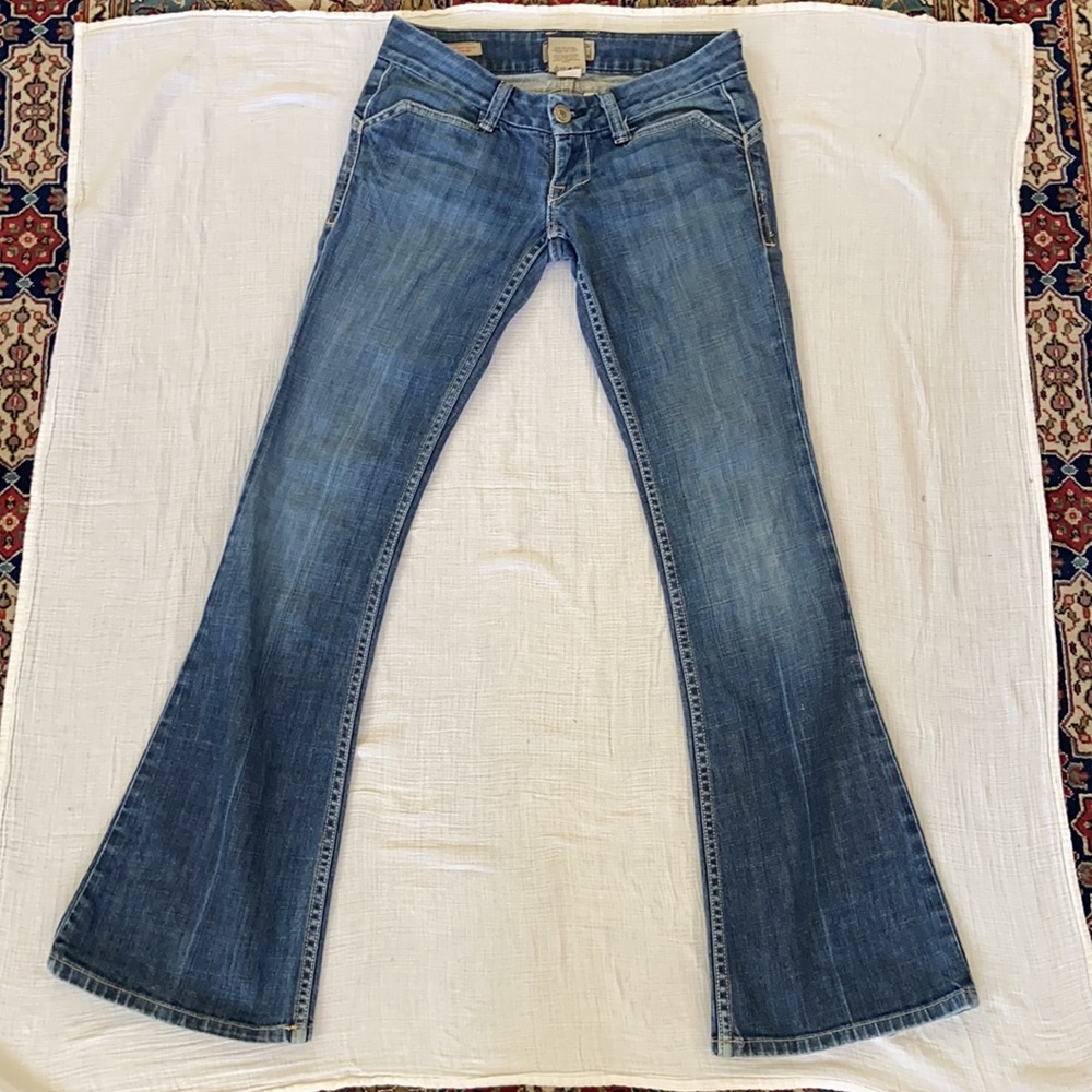 Jeans - Picture 2 of 3